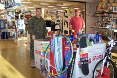 2015-toys-for-tots-02